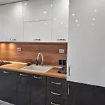 Апартаменты Boutique Yellow 1 *