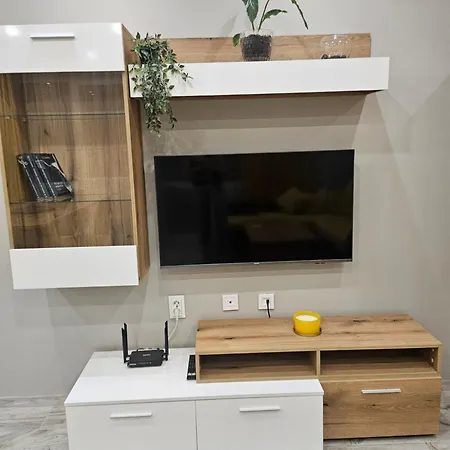 Boutique Yellow 1 شقة *