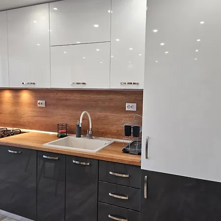 Apartament Boutique Yellow 1 *