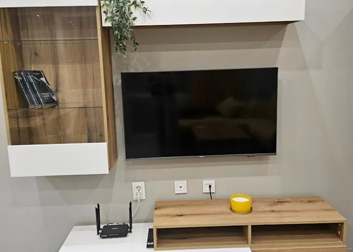 Boutique Yellow 1 Apartment *